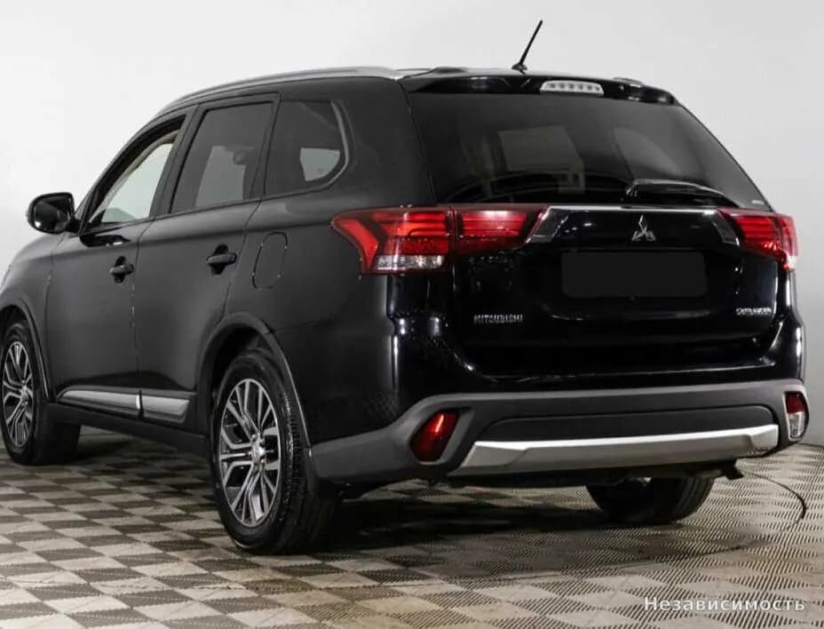 Mitsubishi Outlander 2016 с пробегом — фото 7