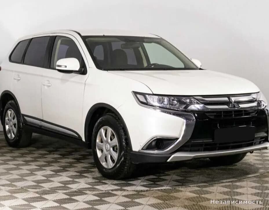 Mitsubishi Outlander 2018 с пробегом — фото 3