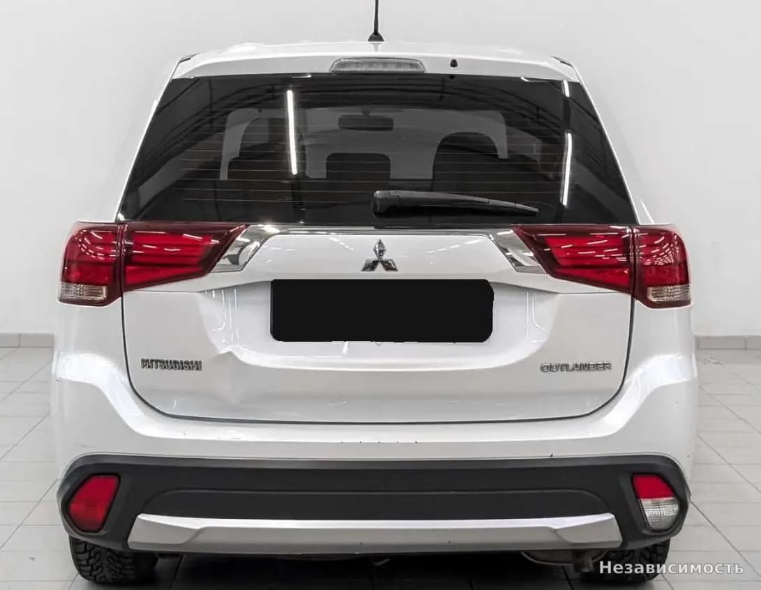 Mitsubishi Outlander 2015 с пробегом — фото 6