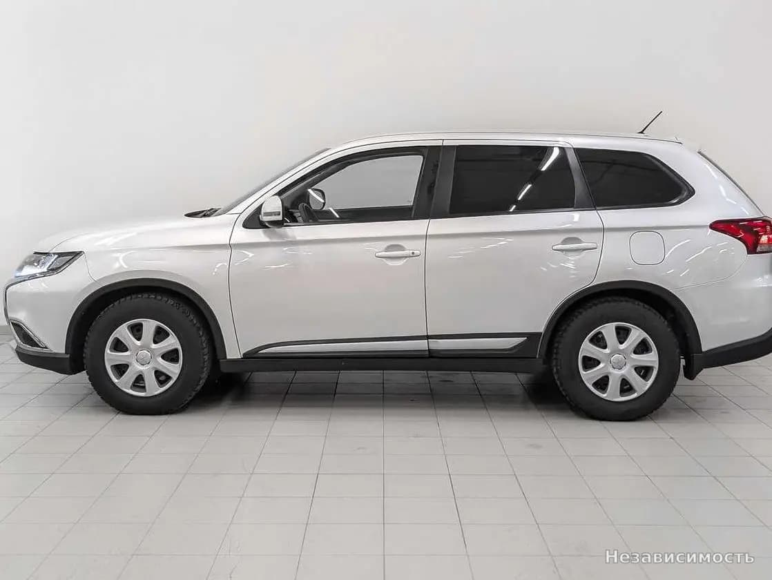 Mitsubishi Outlander 2015 с пробегом — фото 8