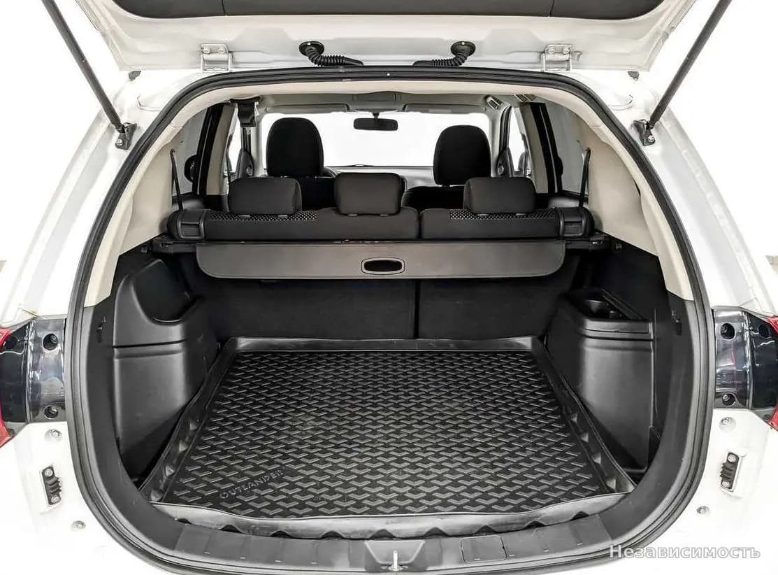 Mitsubishi Outlander 2015 с пробегом — фото 10