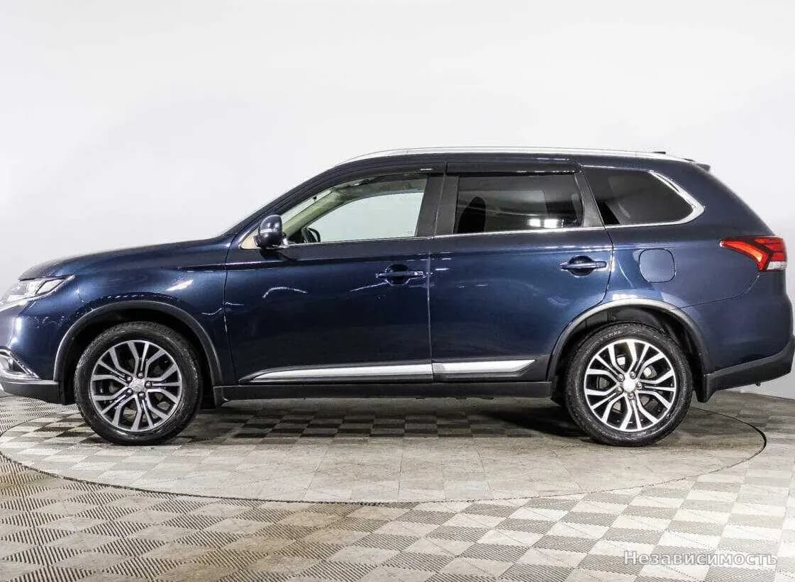 Mitsubishi Outlander 2018 с пробегом — фото 8
