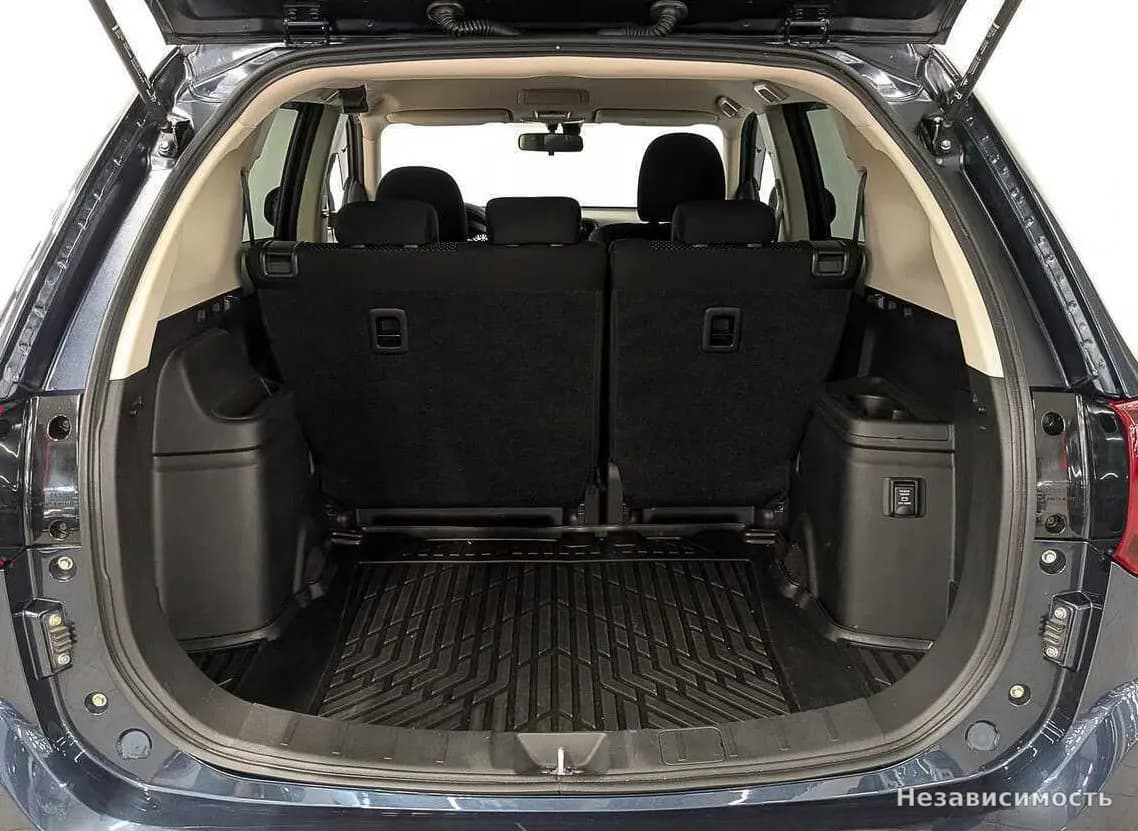 Mitsubishi Outlander 2019 с пробегом — фото 10
