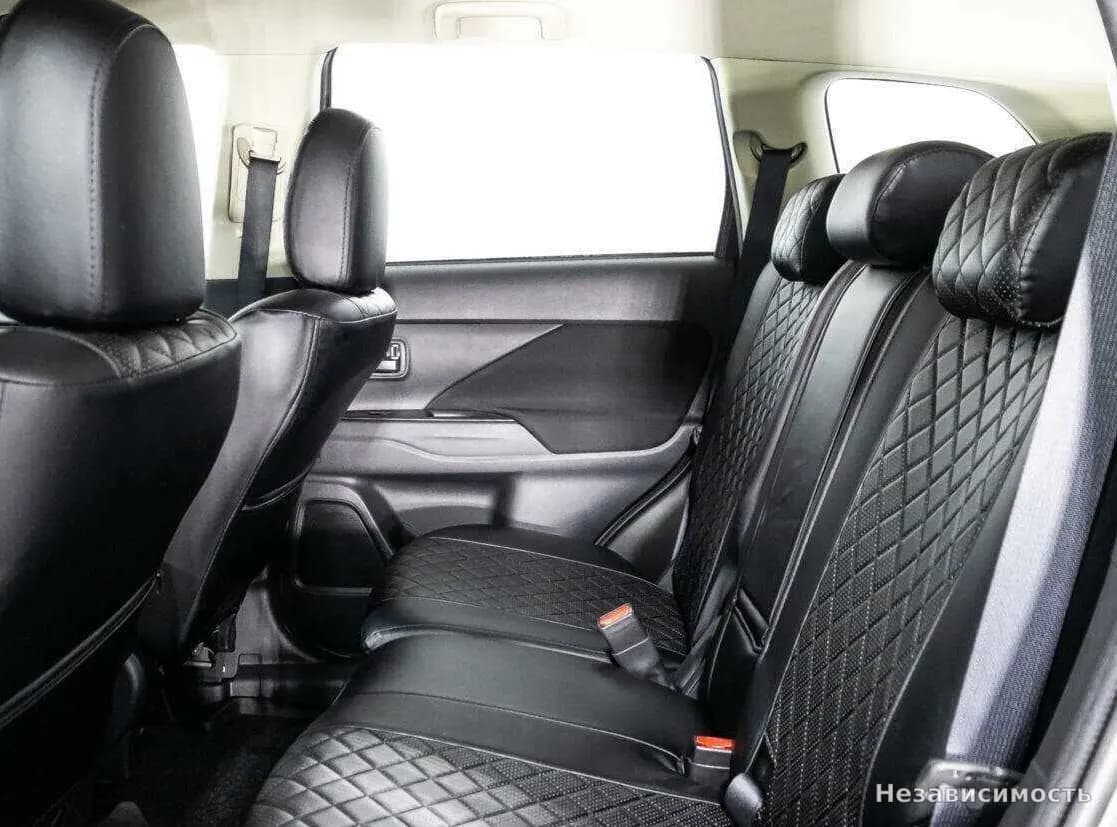 Mitsubishi Outlander 2021 с пробегом — фото 8