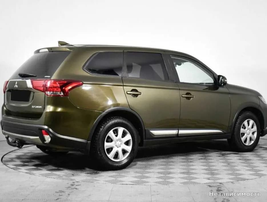 Mitsubishi Outlander 2017 с пробегом — фото 5