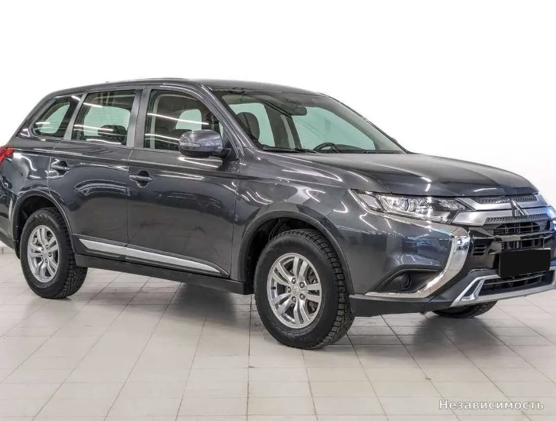 Mitsubishi Outlander 2019 с пробегом — фото 3