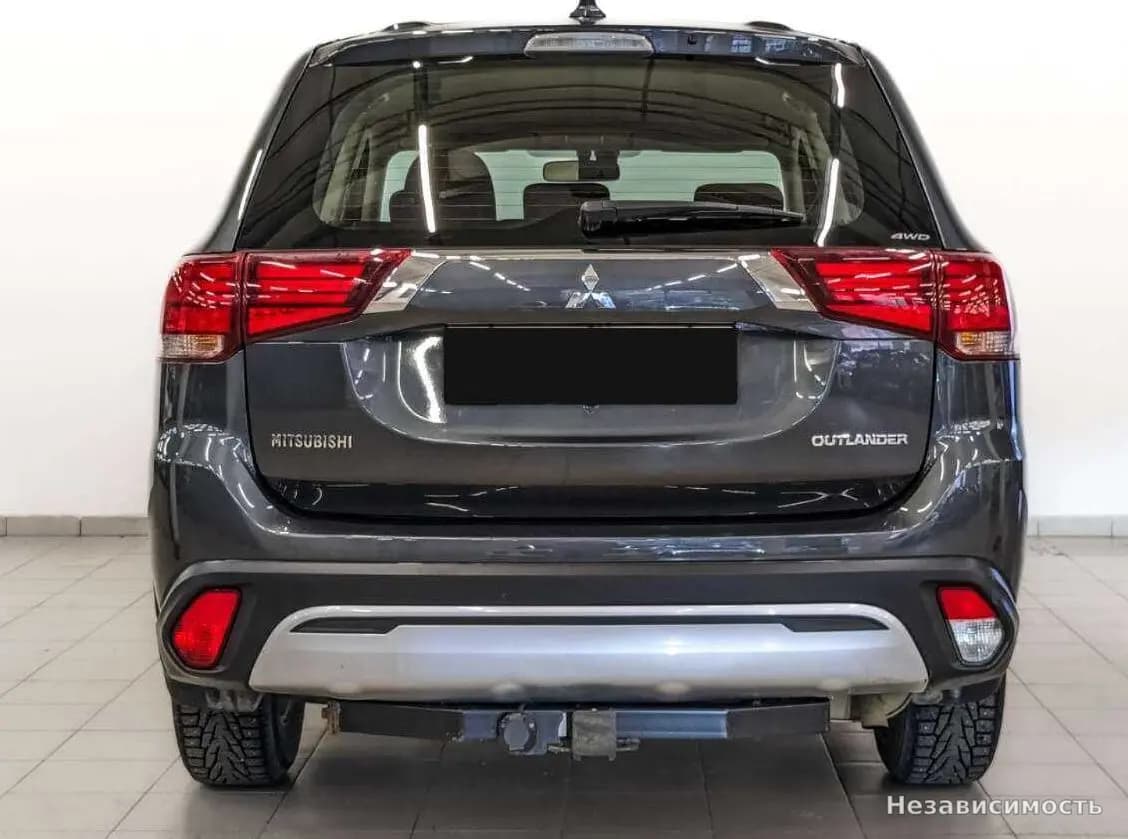 Mitsubishi Outlander 2019 с пробегом — фото 6