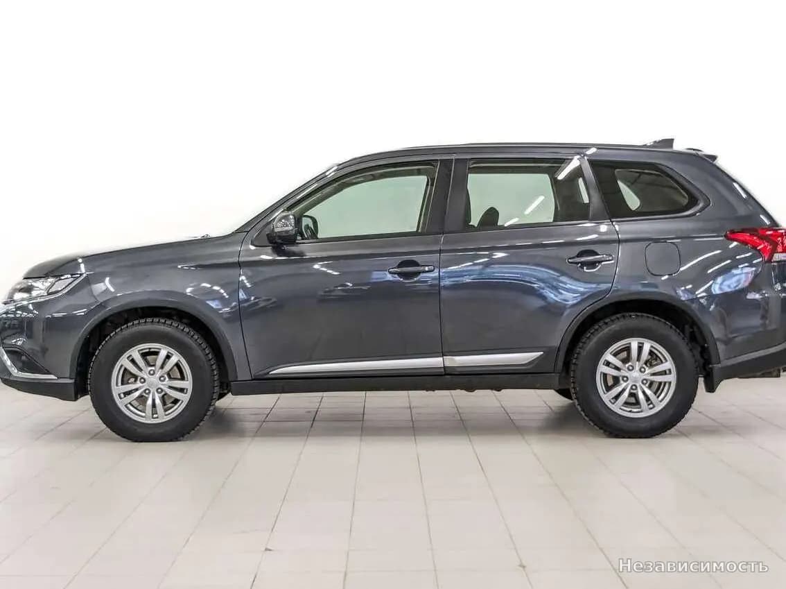 Mitsubishi Outlander 2019 с пробегом — фото 8