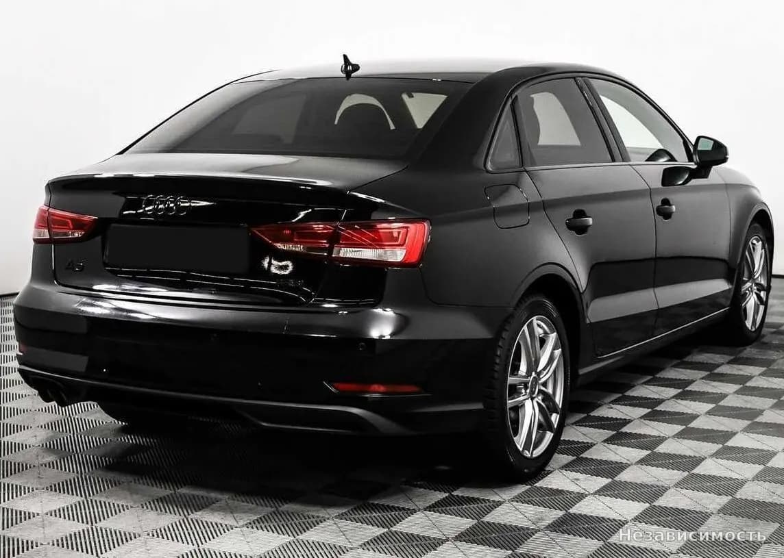 Audi A3 2017 с пробегом — фото 5