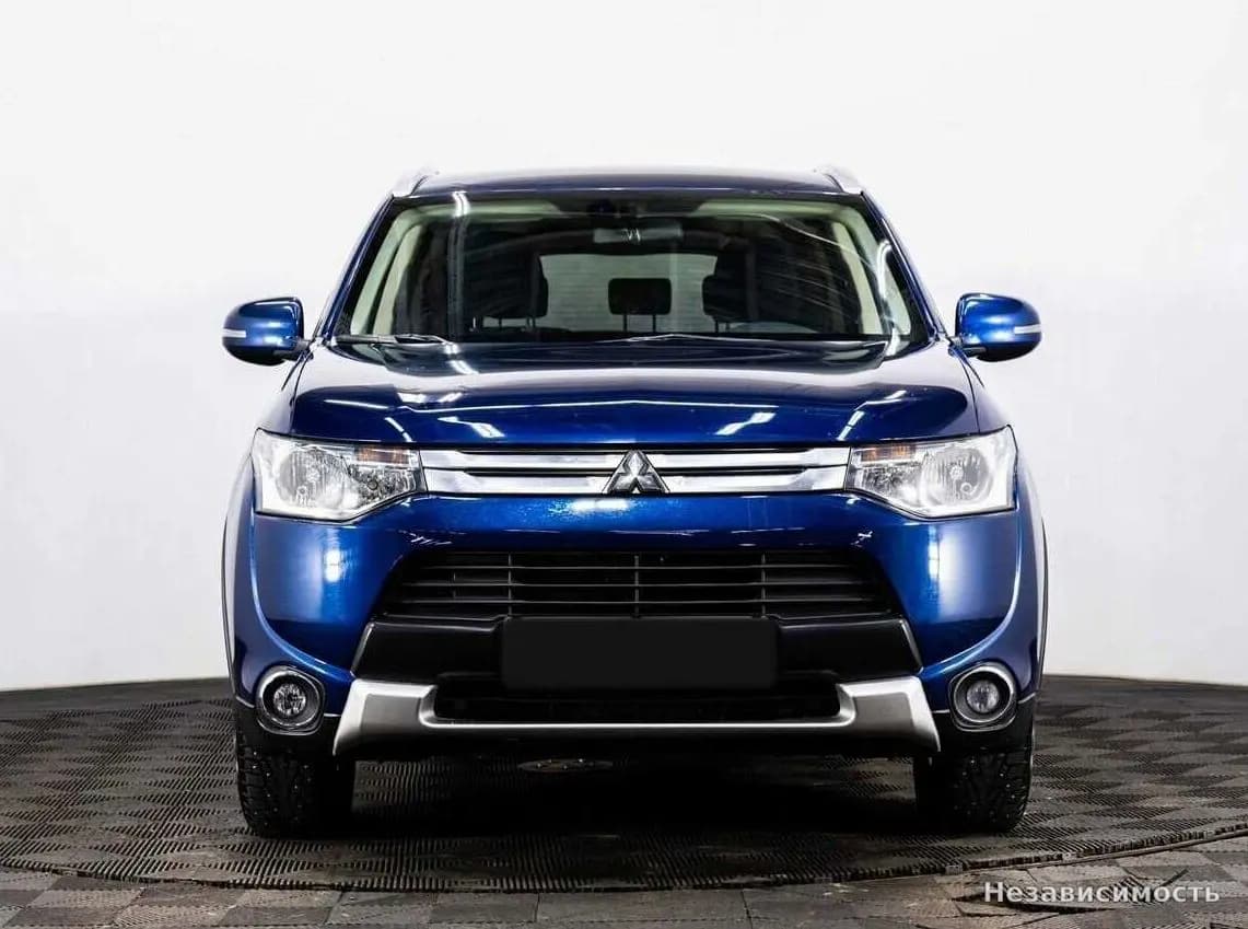 Mitsubishi Outlander 2014 с пробегом — фото 2
