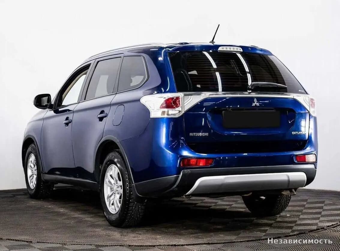 Mitsubishi Outlander 2014 с пробегом — фото 4