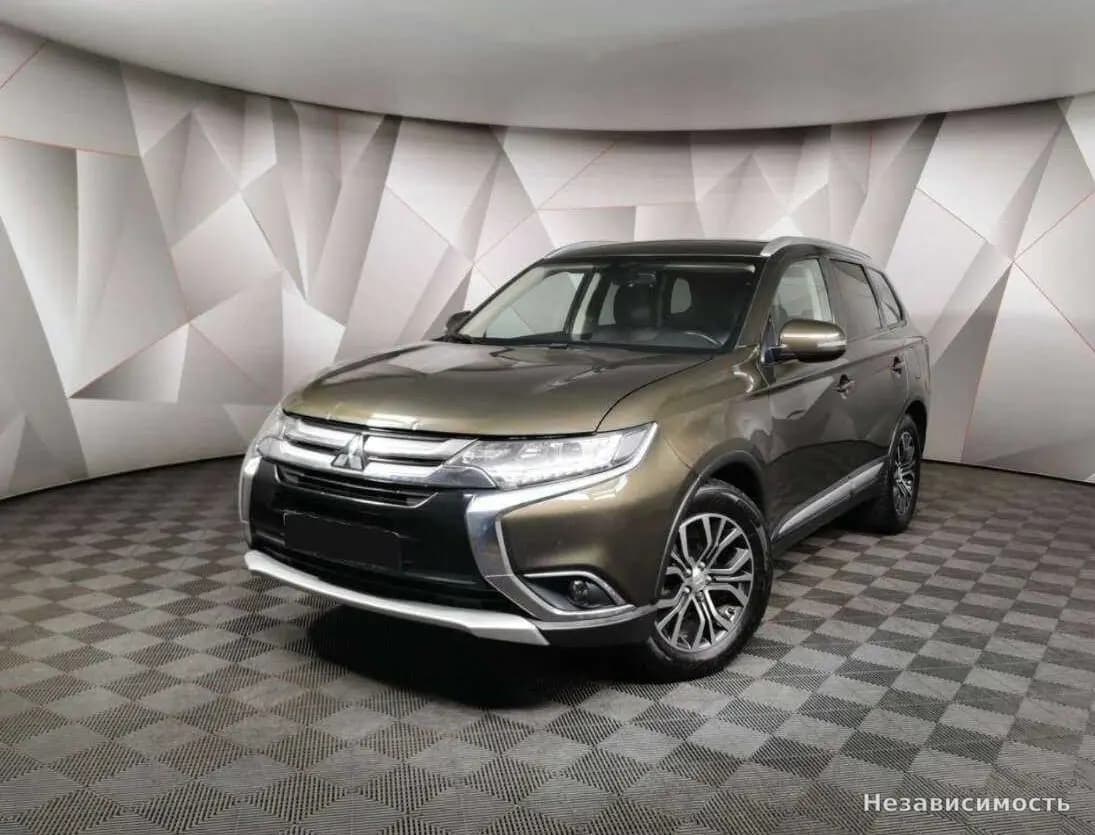 Mitsubishi Outlander, 2018 с пробегом