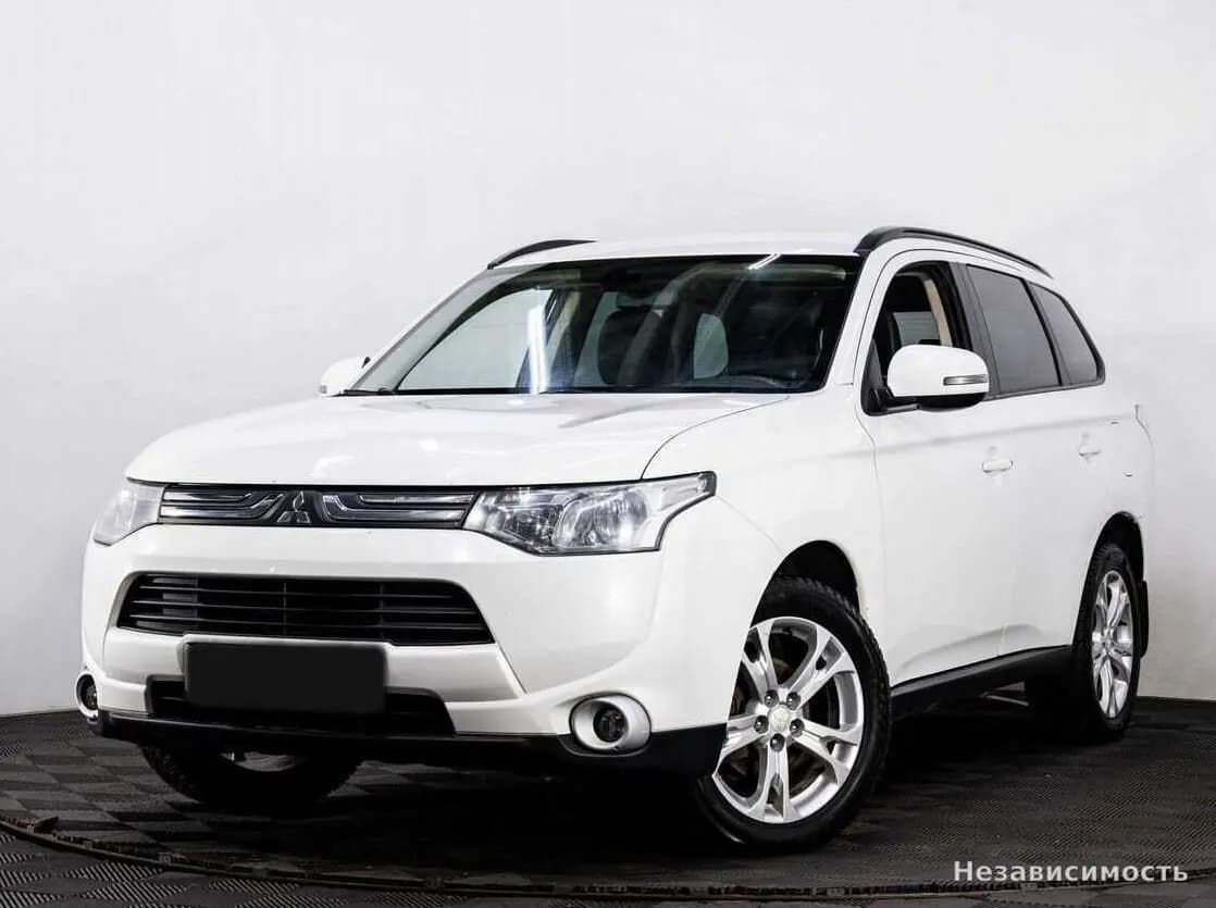 Mitsubishi Outlander, 2012 с пробегом