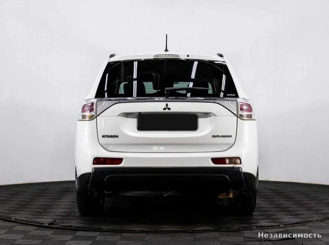 Mitsubishi Outlander 2012 с пробегом — фото 5