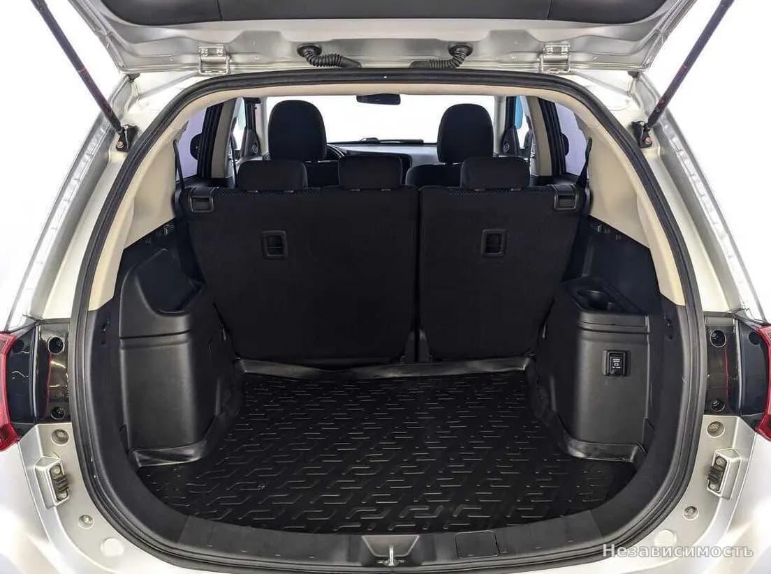 Mitsubishi Outlander 2019 с пробегом — фото 10
