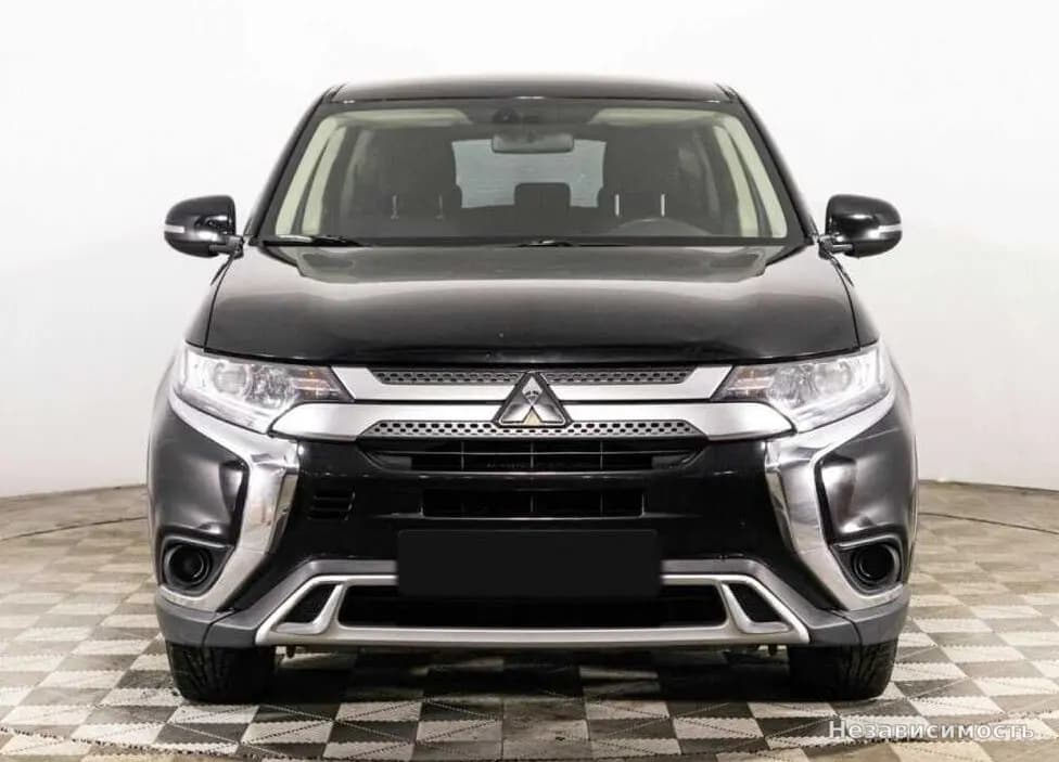 Mitsubishi Outlander 2019 с пробегом — фото 2