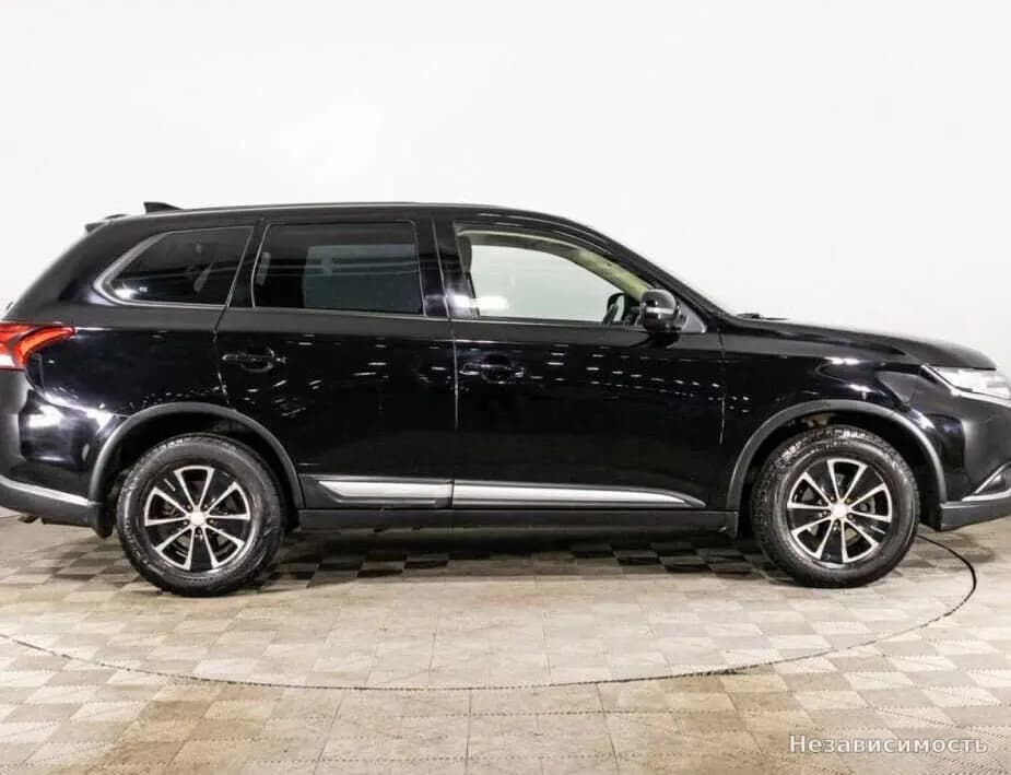 Mitsubishi Outlander 2019 с пробегом — фото 4