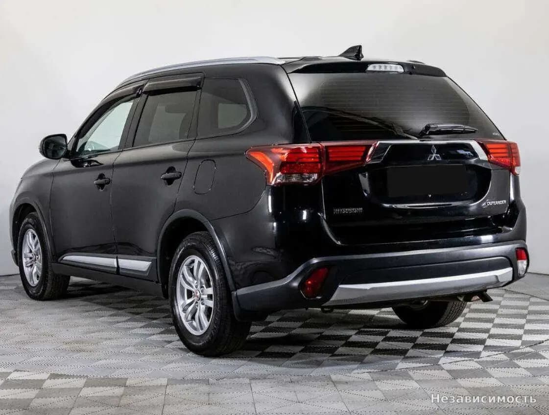 Mitsubishi Outlander 2017 с пробегом — фото 6
