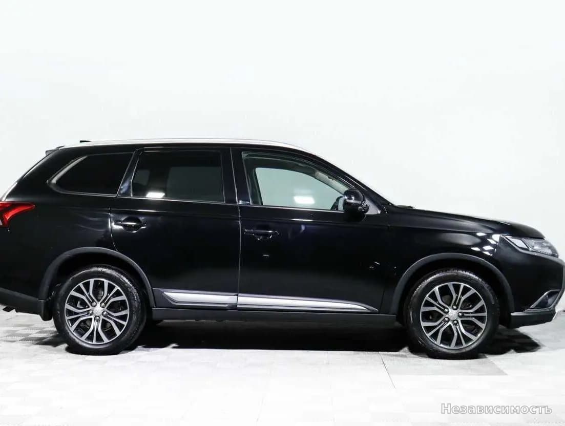 Mitsubishi Outlander 2018 с пробегом — фото 4