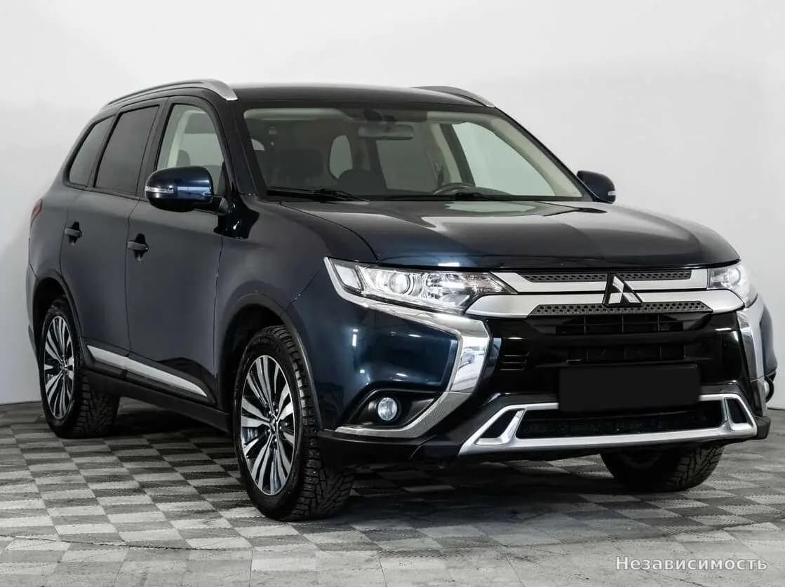 Mitsubishi Outlander 2020 с пробегом — фото 3