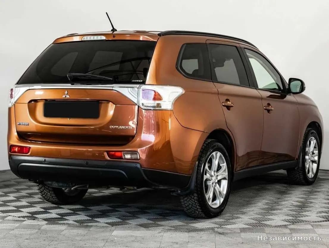 Mitsubishi Outlander 2012 с пробегом — фото 4