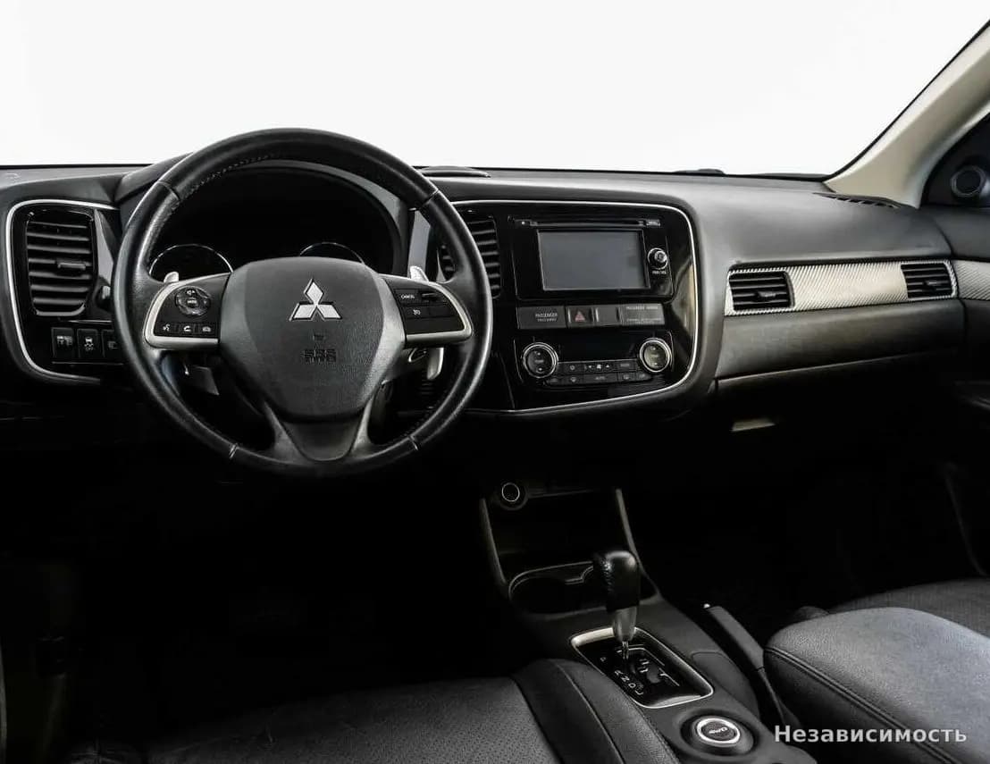 Mitsubishi Outlander 2012 с пробегом — фото 9