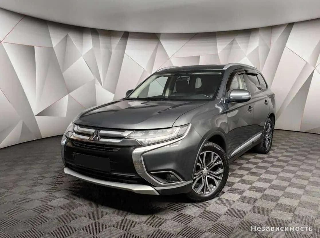 Mitsubishi Outlander, 2017 с пробегом