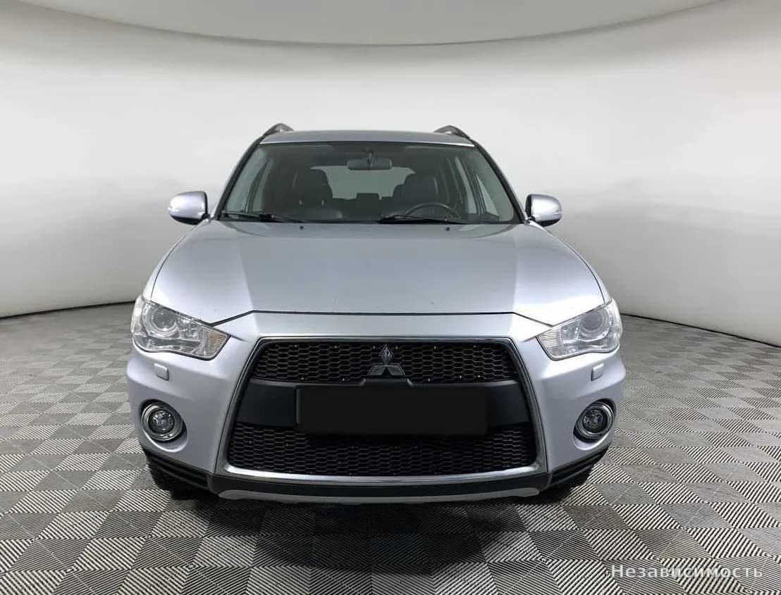 Mitsubishi Outlander 2012 с пробегом — фото 2