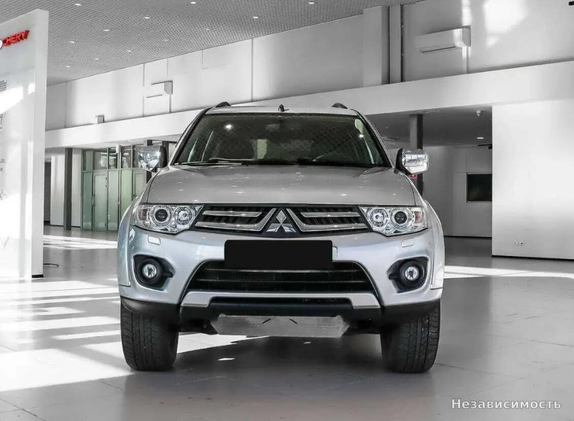 Mitsubishi Pajero Sport, 2015 с пробегом