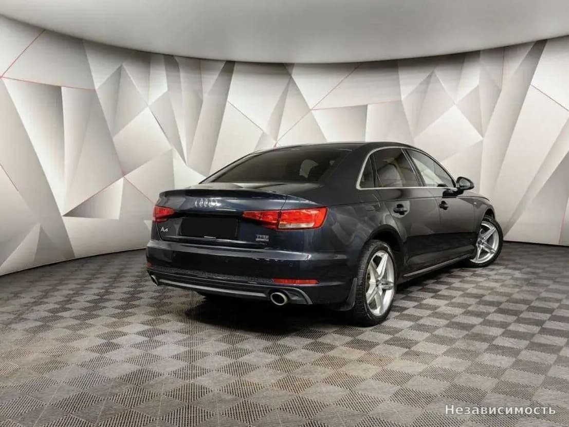 Audi A4 2016 с пробегом — фото 2