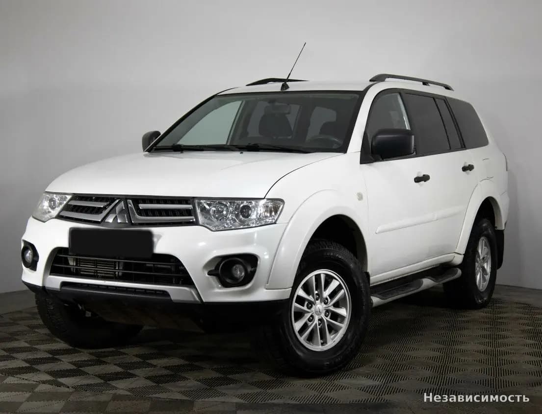 Mitsubishi Pajero Sport, 2014 с пробегом