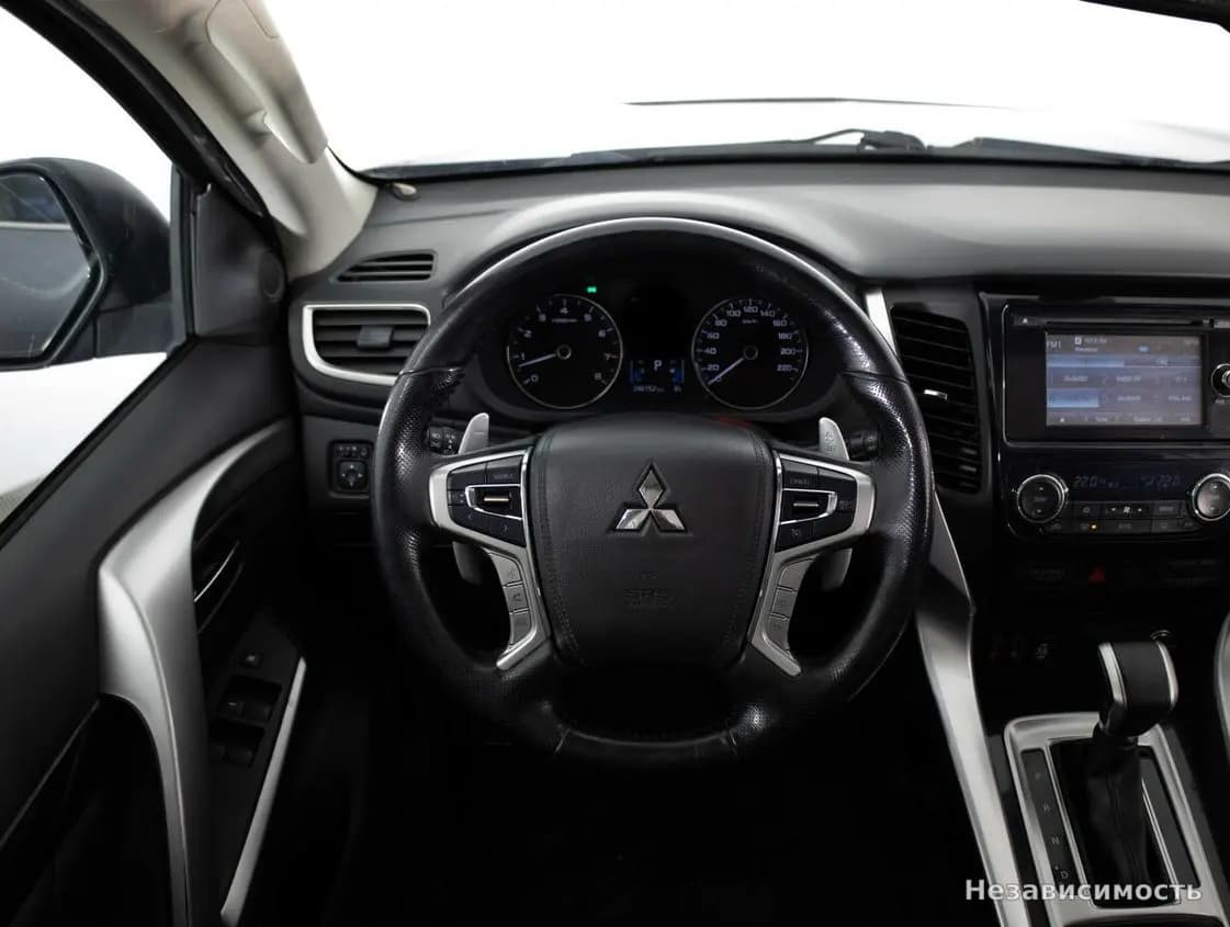 Mitsubishi Pajero Sport 2016 с пробегом — фото 6