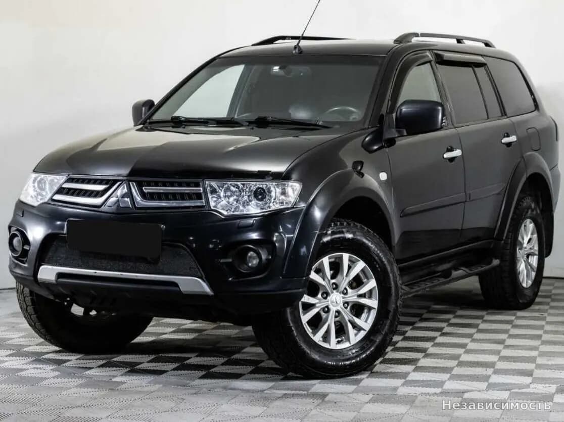 Mitsubishi Pajero Sport, 2014 с пробегом