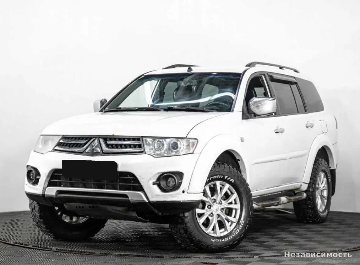 Mitsubishi Pajero Sport, 2014 с пробегом