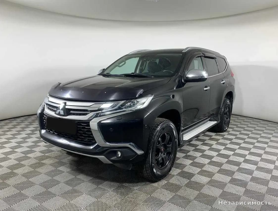 Mitsubishi Pajero Sport, 2017 с пробегом