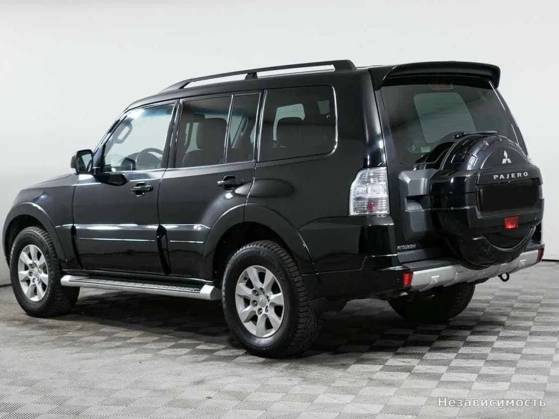 Mitsubishi Pajero 2012 с пробегом — фото 6