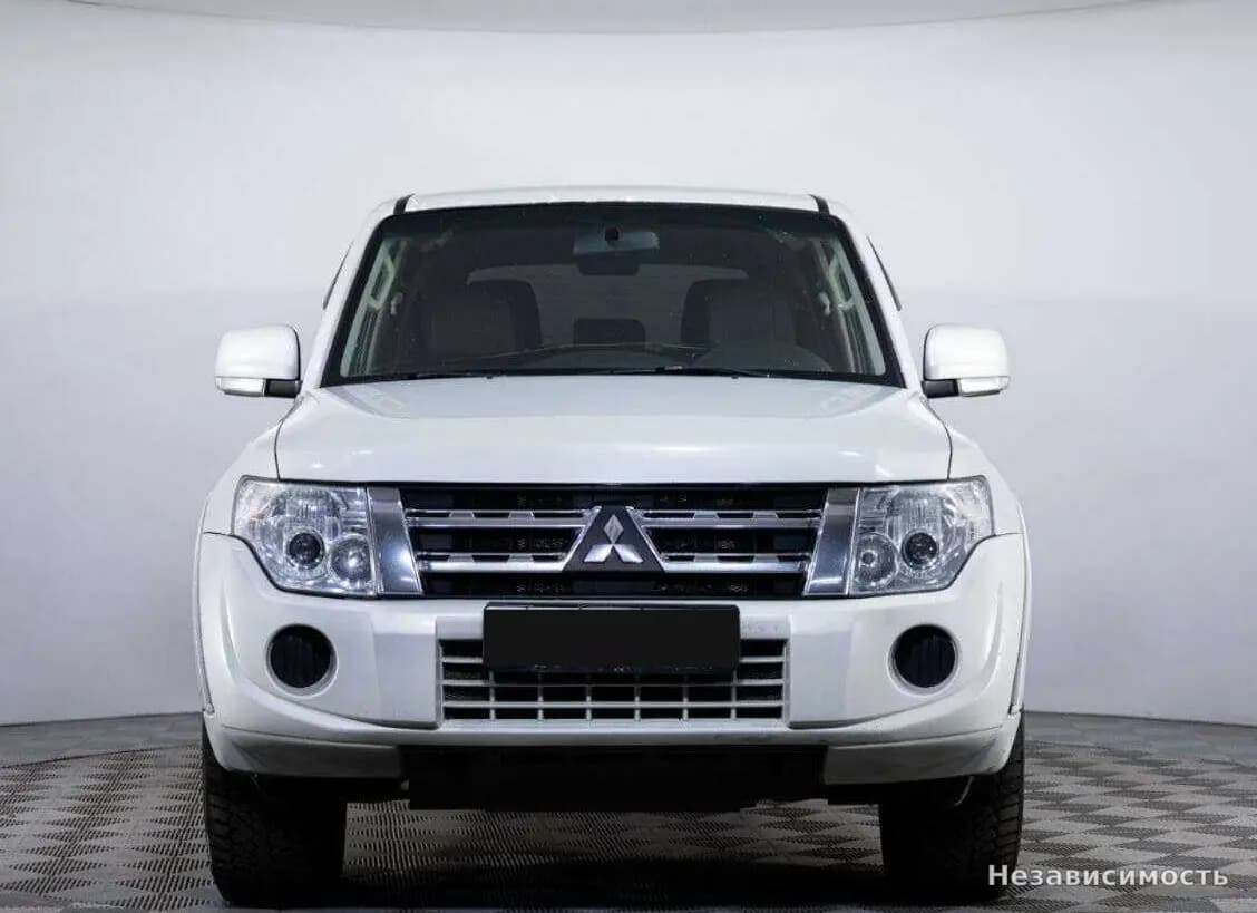 Mitsubishi Pajero, 2013 с пробегом