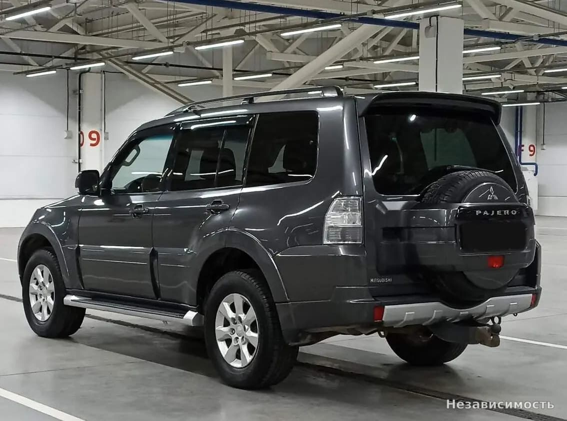 Mitsubishi Pajero 2012 с пробегом — фото 7