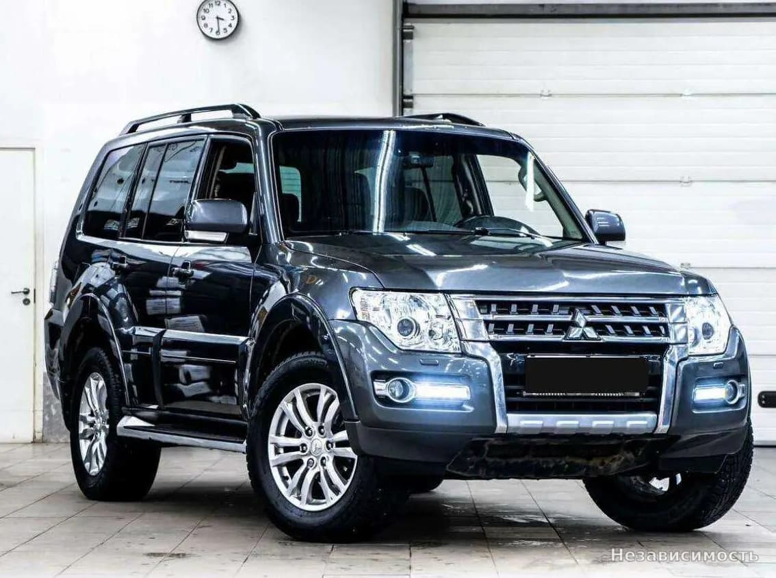 Mitsubishi Pajero 2014 с пробегом — фото 2
