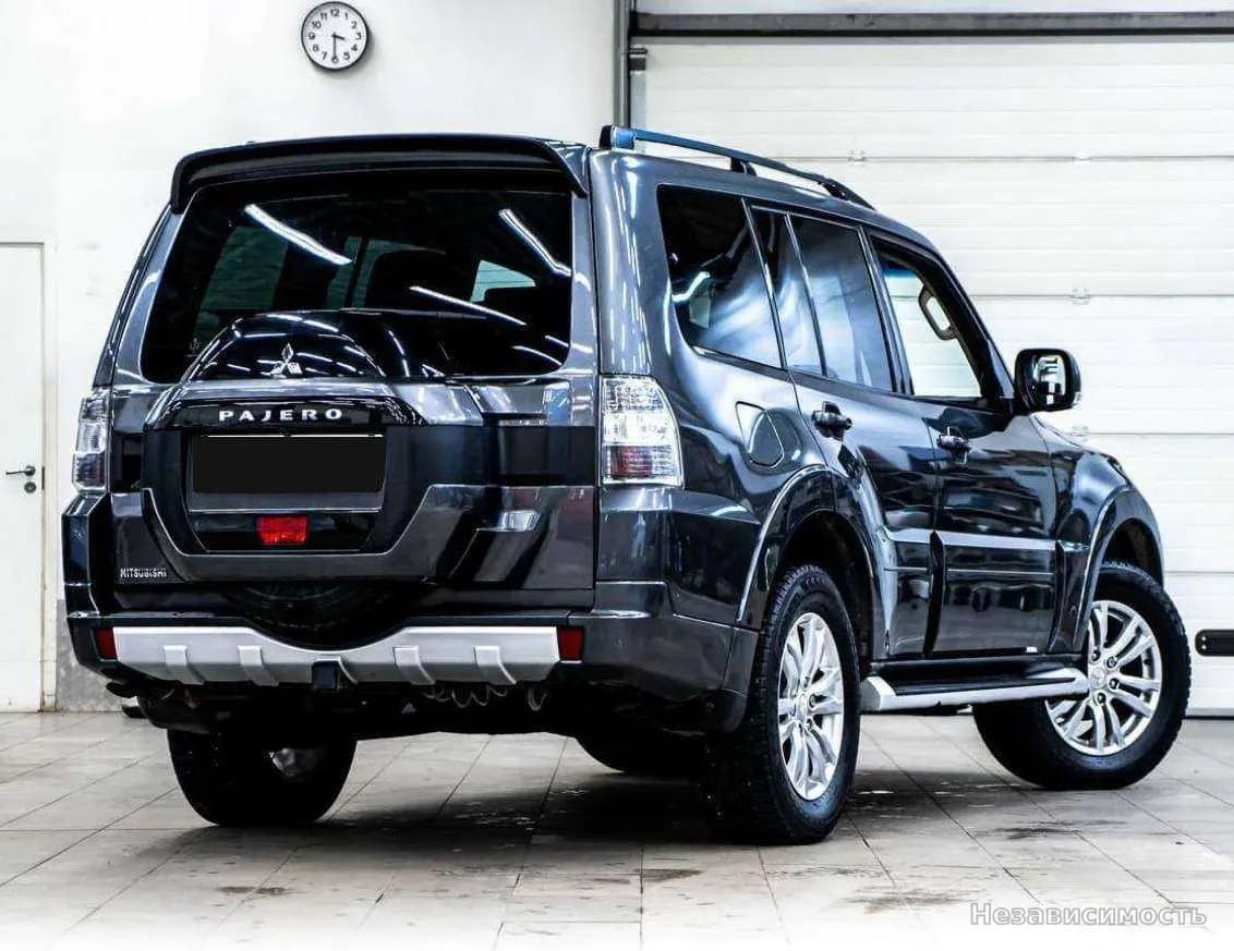 Mitsubishi Pajero 2014 с пробегом — фото 3