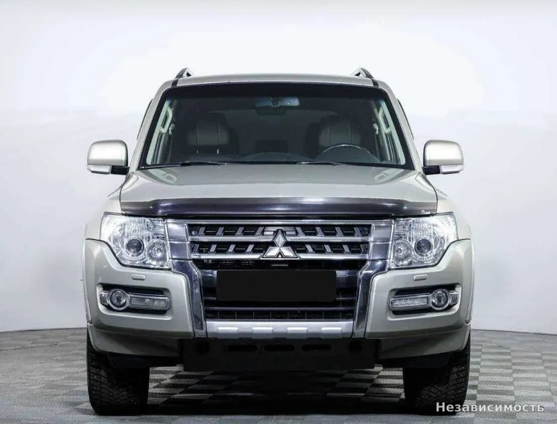 Mitsubishi Pajero, 2014 с пробегом