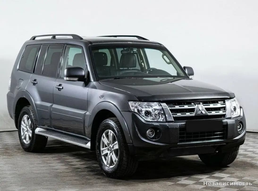 Mitsubishi Pajero 2013 с пробегом — фото 3