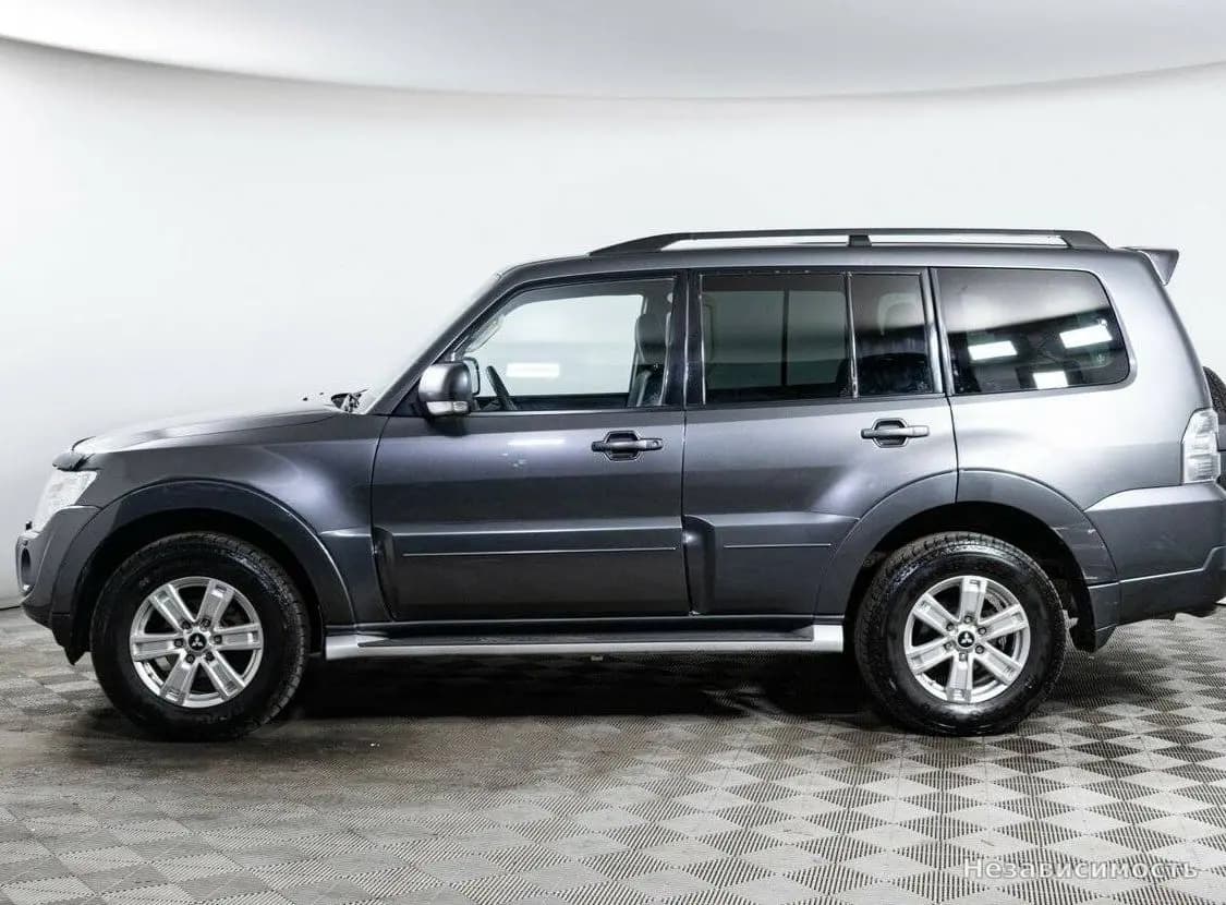 Mitsubishi Pajero 2013 с пробегом — фото 8