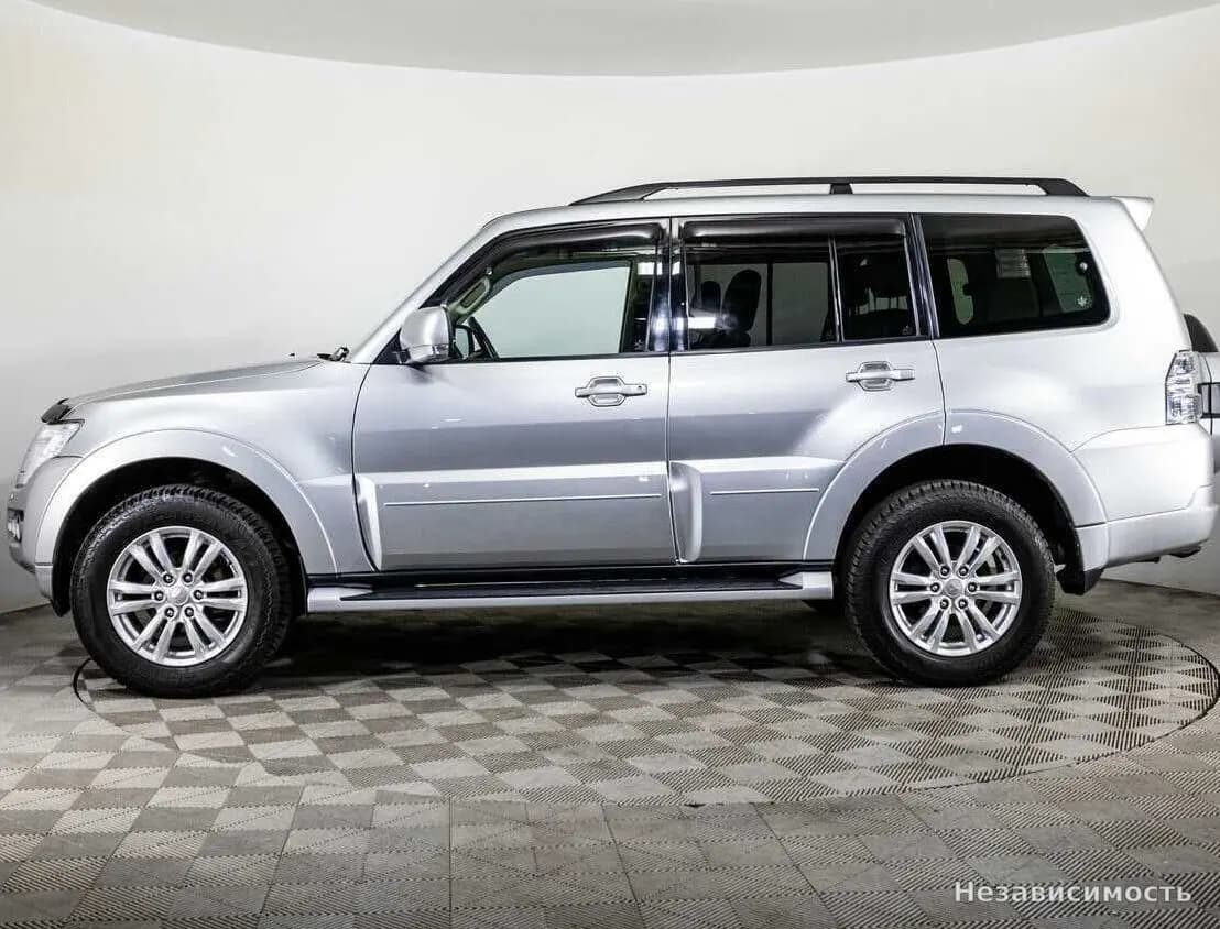 Mitsubishi Pajero 2017 с пробегом — фото 8