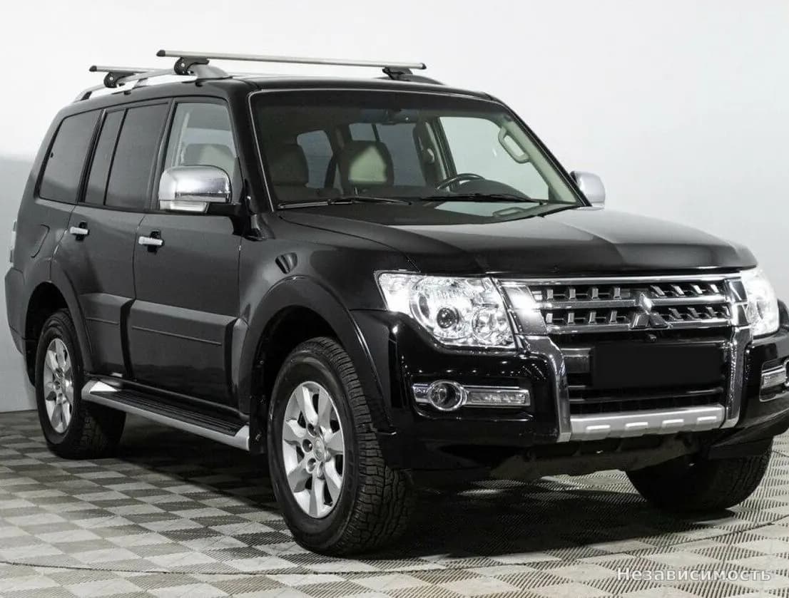 Mitsubishi Pajero 2017 с пробегом — фото 3