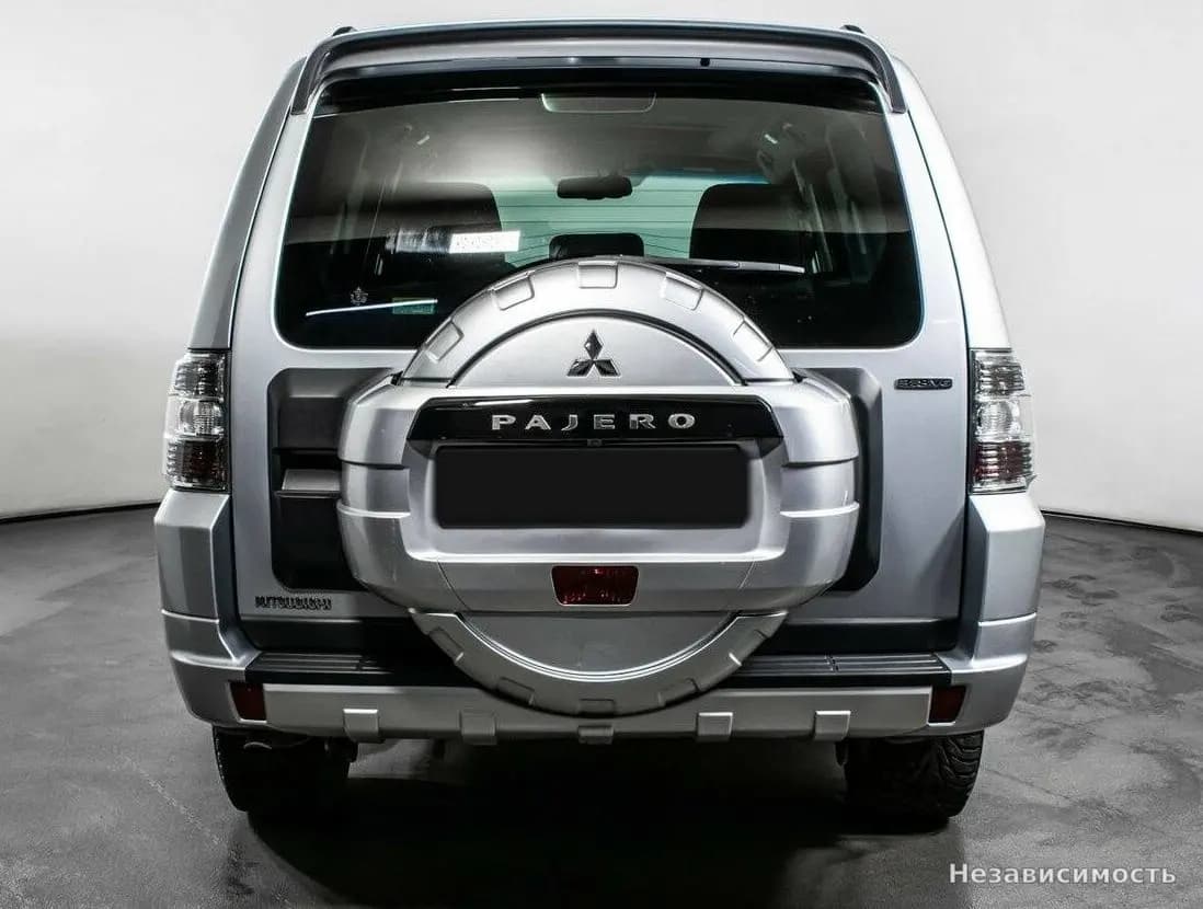 Mitsubishi Pajero 2012 с пробегом — фото 6