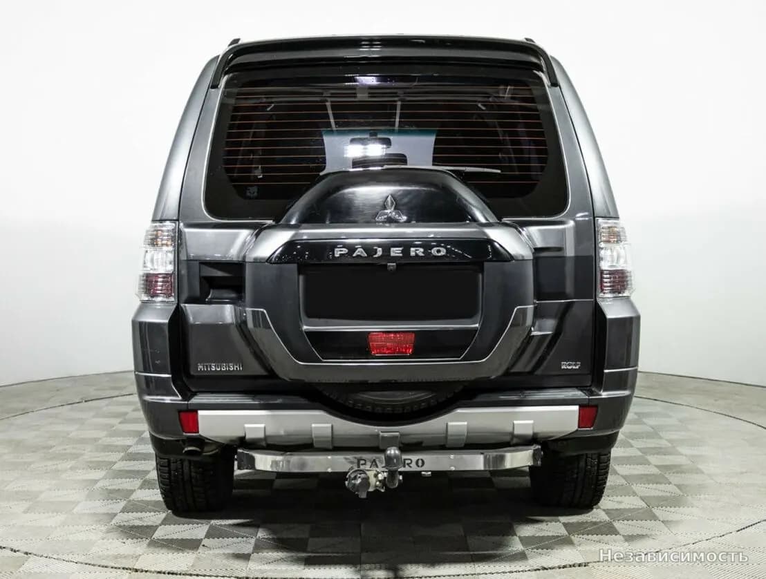 Mitsubishi Pajero 2015 с пробегом — фото 5