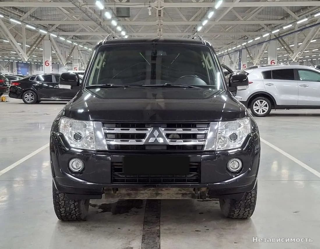Mitsubishi Pajero 2012 с пробегом — фото 2