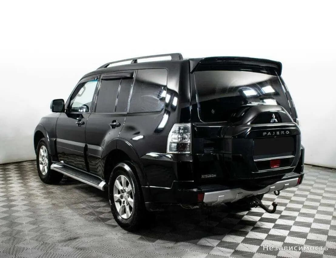 Mitsubishi Pajero 2015 с пробегом — фото 5