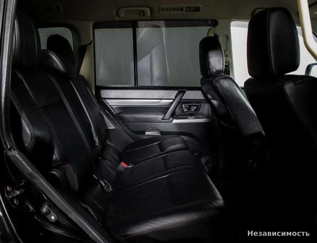 Mitsubishi Pajero 2015 с пробегом — фото 7
